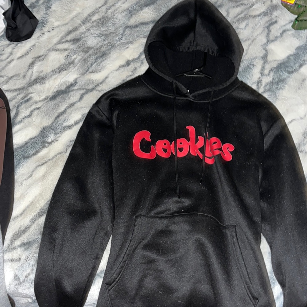 Cookies hoodie black and red $$20 only cop it while u can